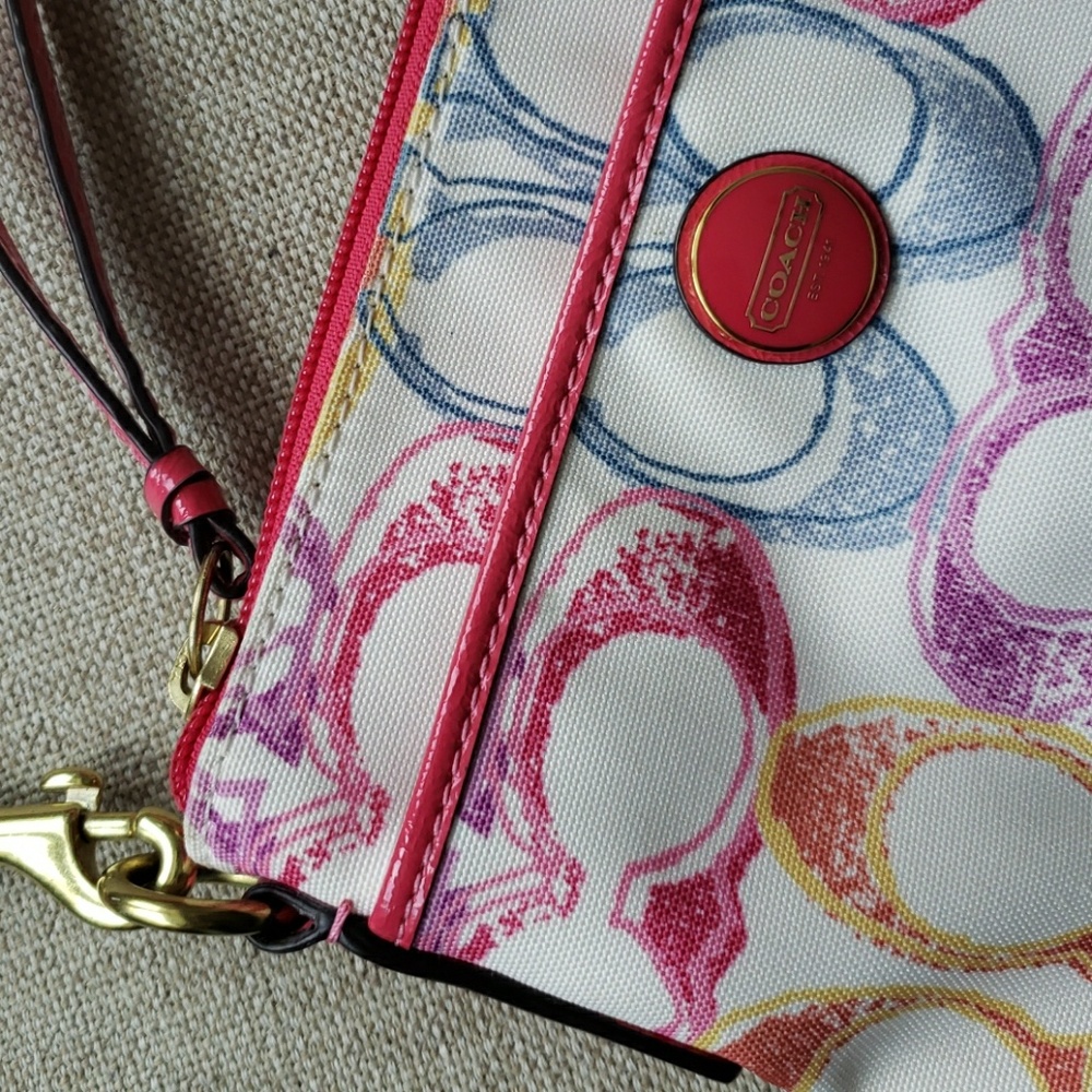 Authentic Coach - image 3